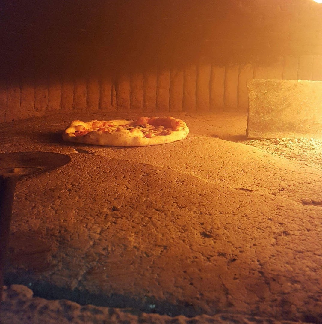 Fantasie di Pizza - Pizzeria Forno a legna · Foto 2